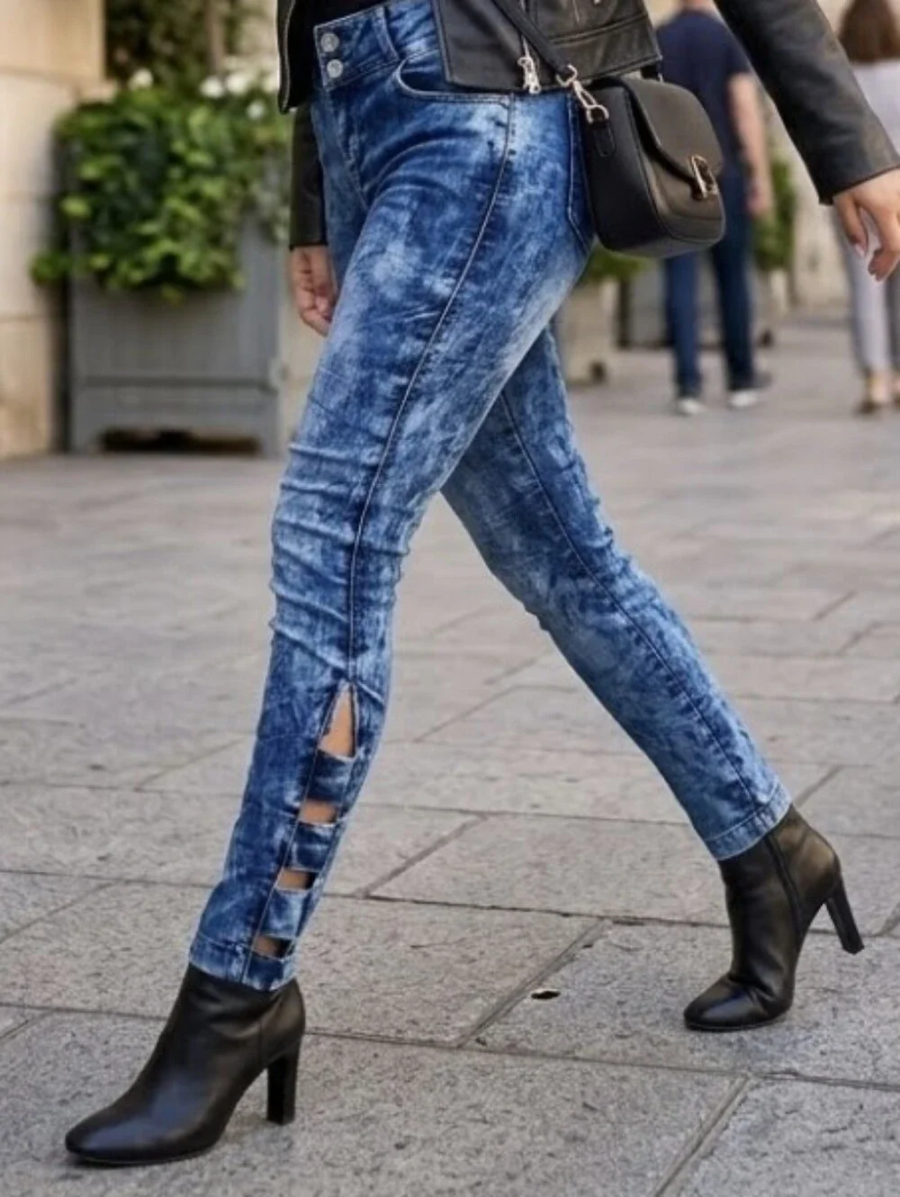 💙BONGO💙 tie-dye skinny Jeans w/cutout 🤍Size 3 *Y2K